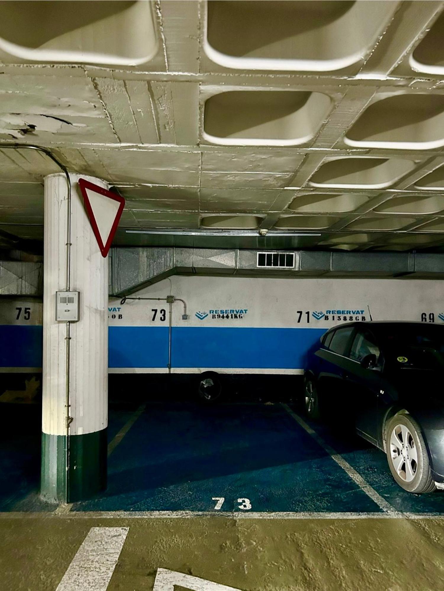 Apartment Carrer D'Olesa برشلونة المظهر الخارجي الصورة